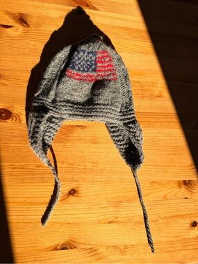 Gray 100% Wool Knit Earflap Hat with Flag Accent